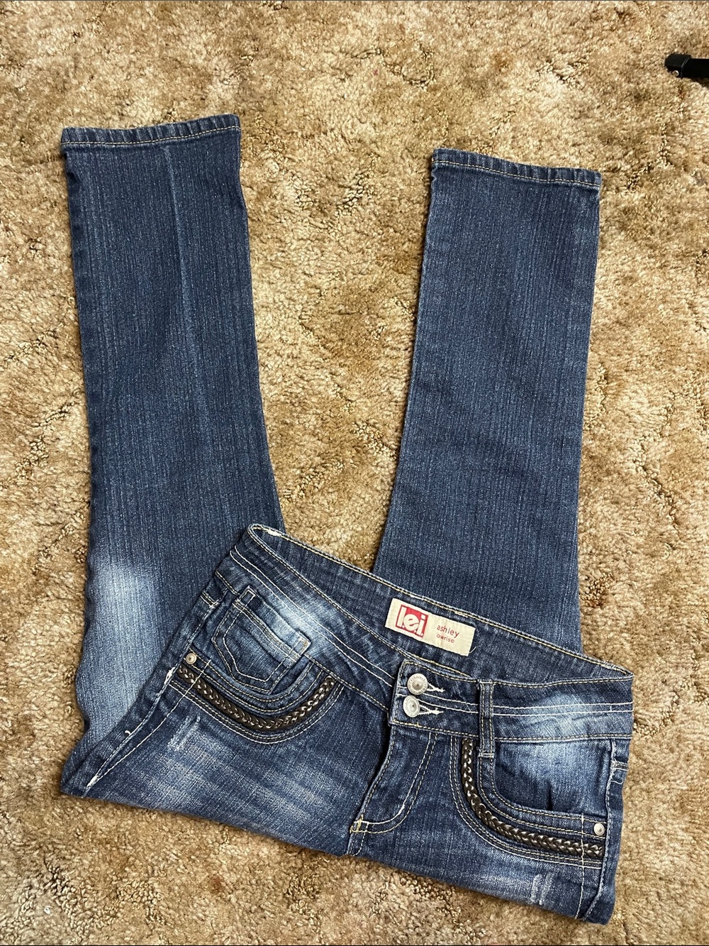L.E.I Ashley Low Rise Cropped Jeans Size 1 Juniors